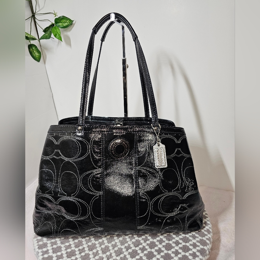 ❤️EUC Kisslock Coach Patent Leather Shoulder Bag